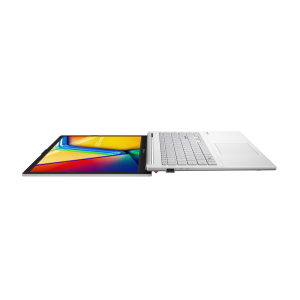 ASUS VivoBook GO 15 E1504FA-BQ2870 (15.6 inča FHD, Ryzen 3 30, 16GB, SSD 512GB) laptop