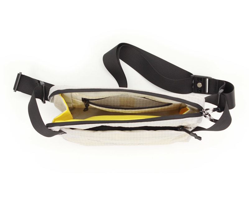 GIGABYTE AORUS x AMD Sling Bag torbica - Slika 3